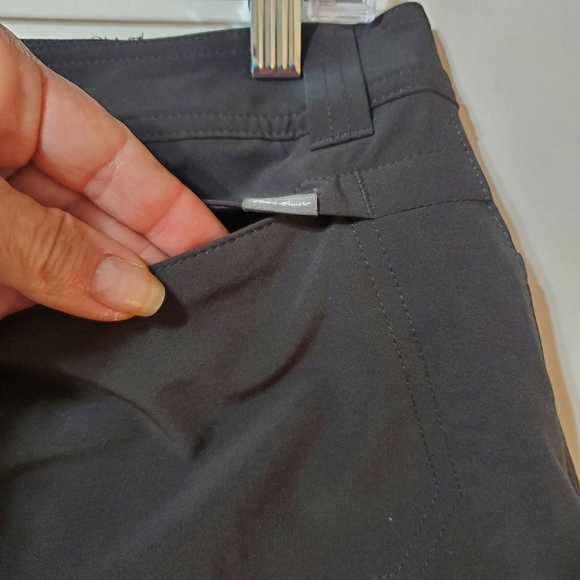 Eddie Bauer Adventurer 2.0 Black Golf Skort - Picture 6 of 13